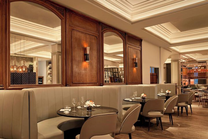 Dining 108 of 152
