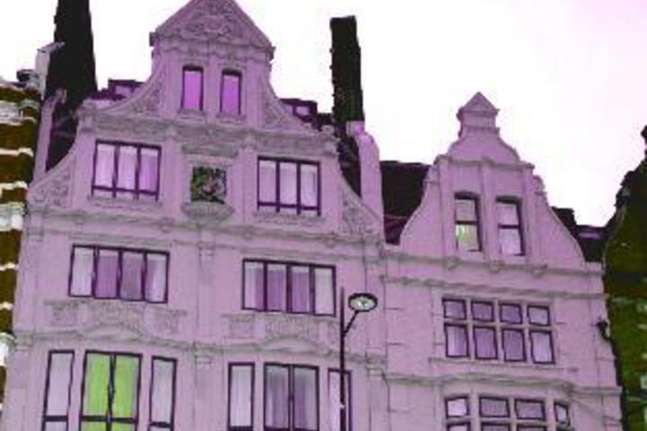 London Kings Hotel