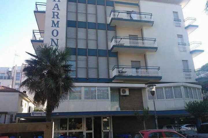 HOTEL HARMONY