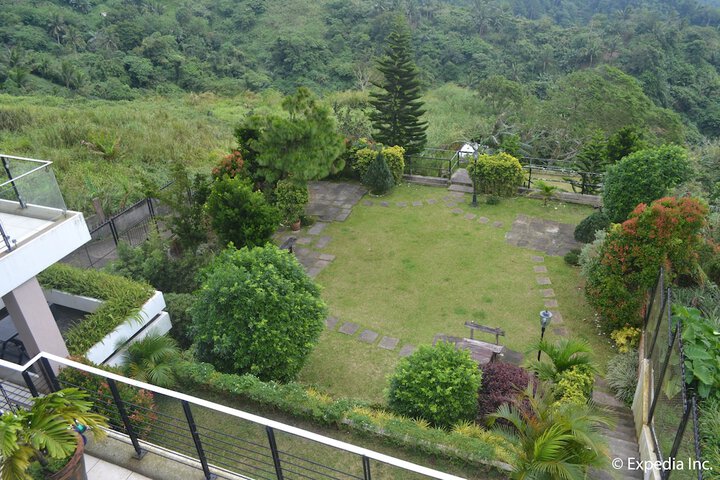 Property Grounds 72 of 81
