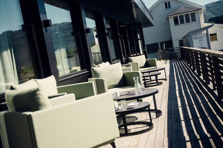 Terrace/Patio 40 of 43