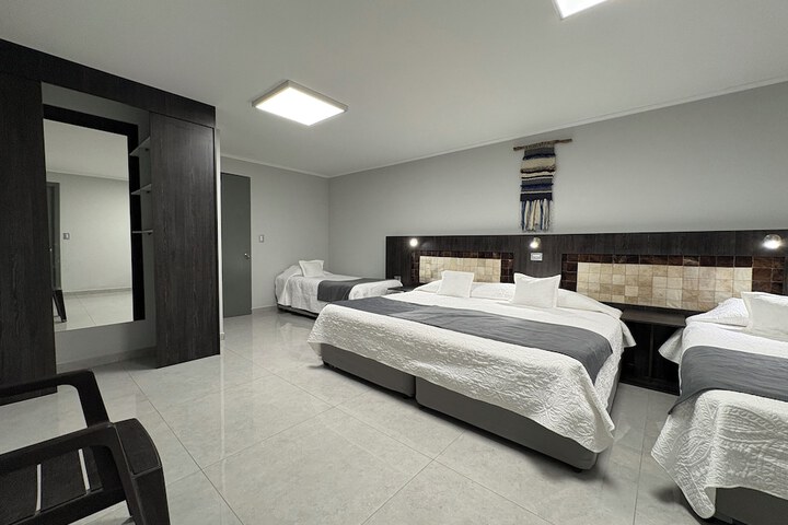 Room 18 of 29