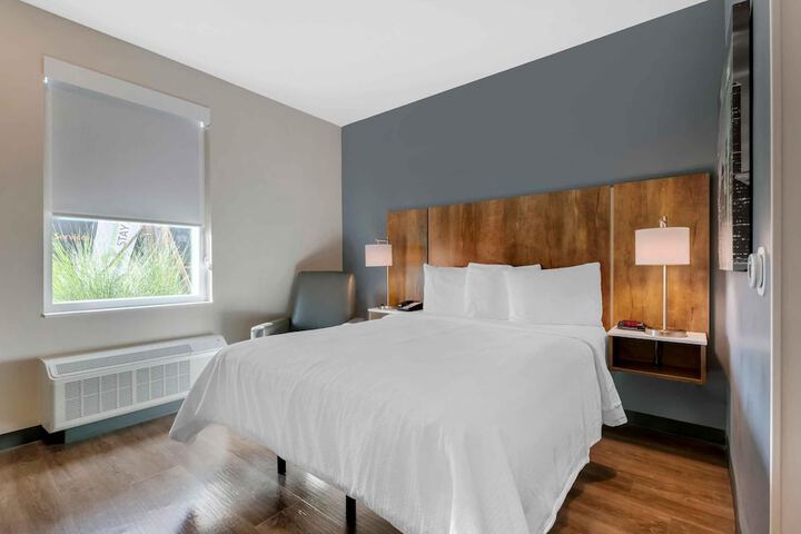 Room 3 of 36