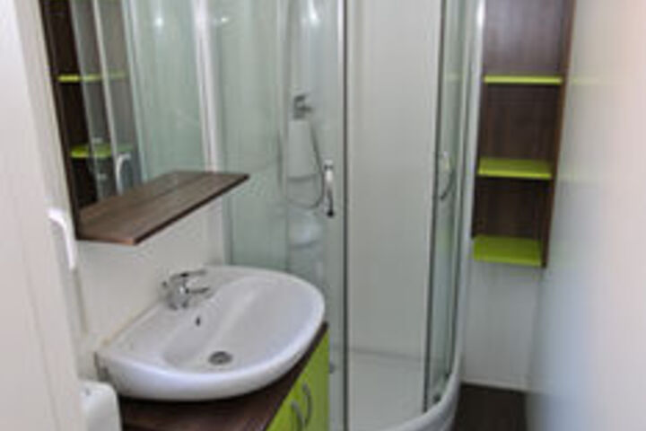 Room 2 of 30