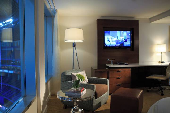 Room 29 of 77