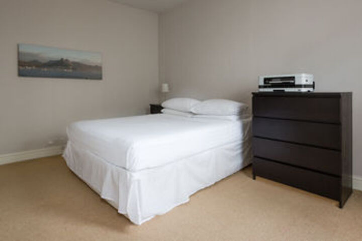 Room 60 of 119