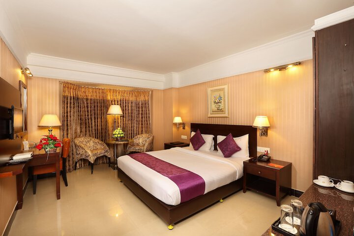 Room 14 of 53