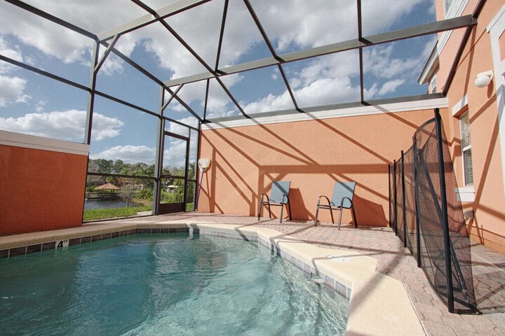 Pool 53 of 190
