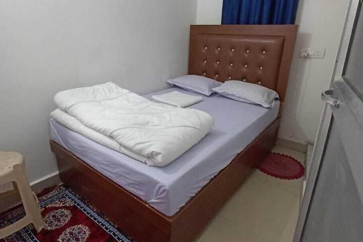 Room 19 of 30