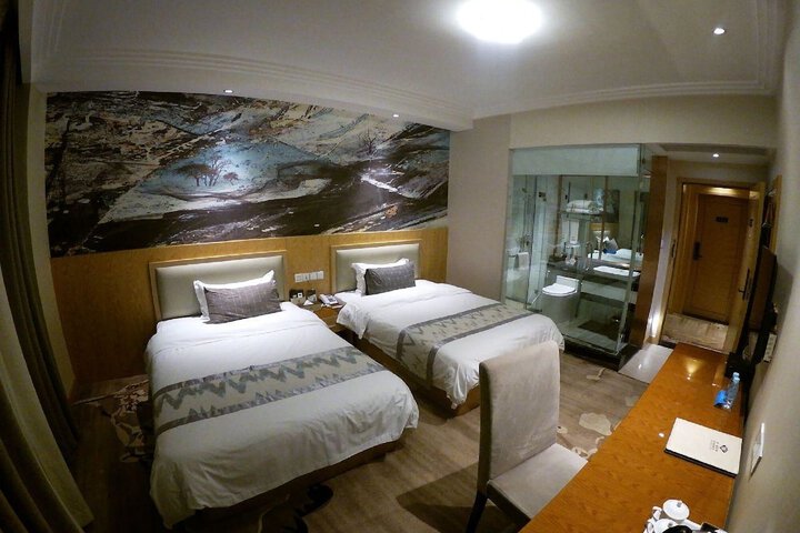 Room 11 of 53