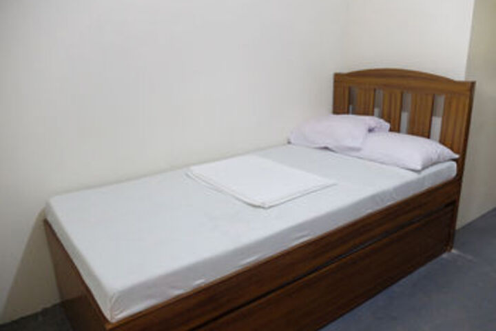 Room 26 of 68