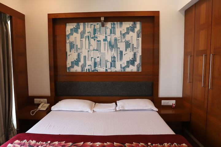Room 56 of 171