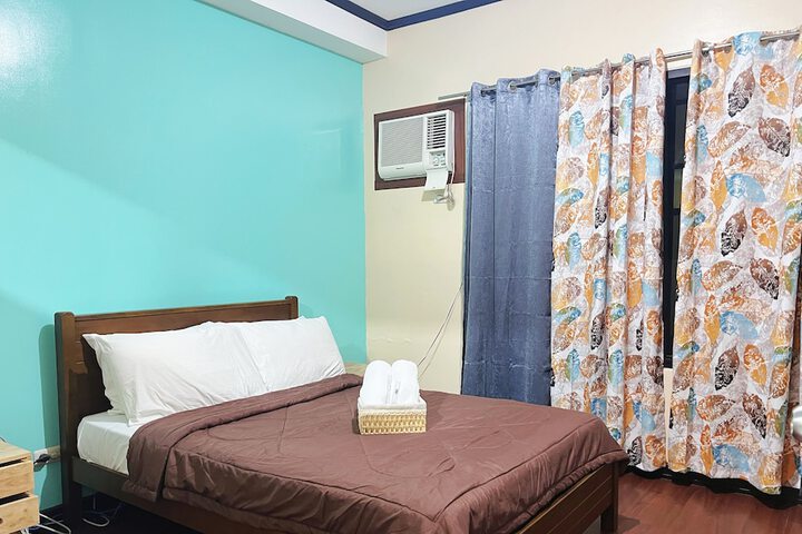 Room 29 of 77