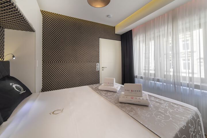 Room 87 of 645