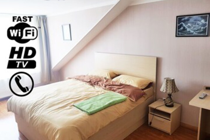Room 14 of 15