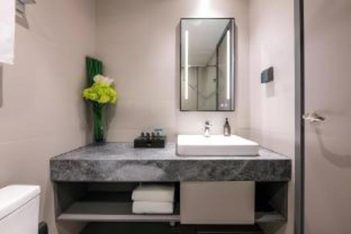 Hotel 18 of 23