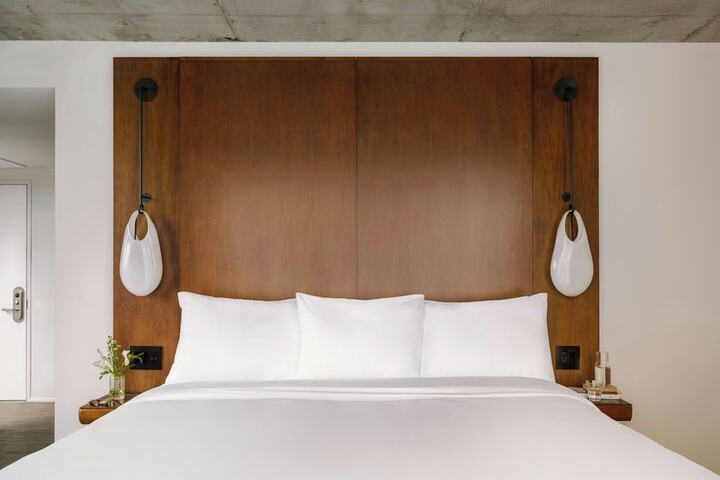 Room 20 of 51