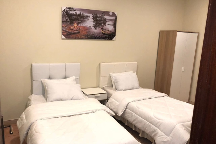 Room 6 of 19