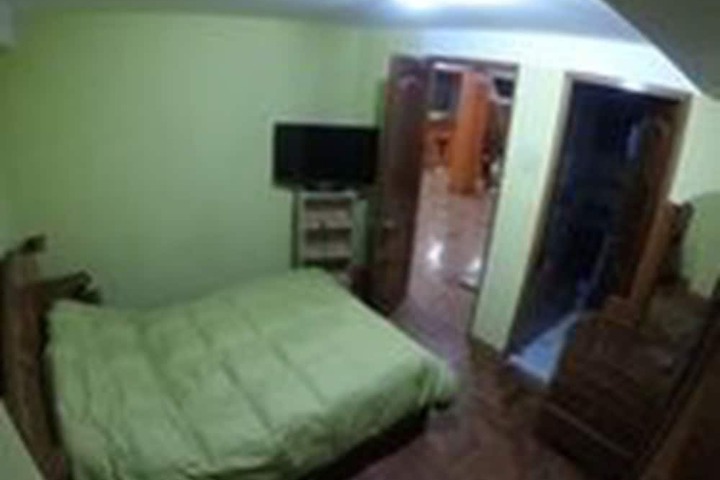 Room 4 of 14