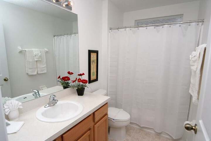 Room 25 of 29