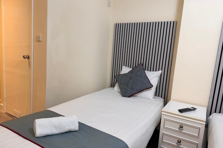 Room 43 of 96