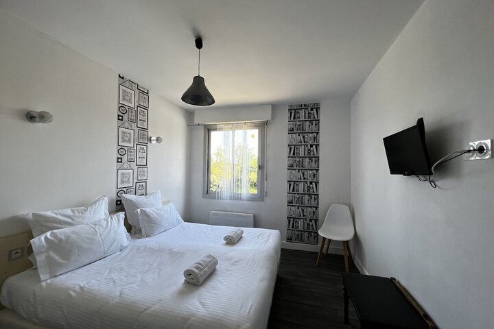 Room 7 of 57