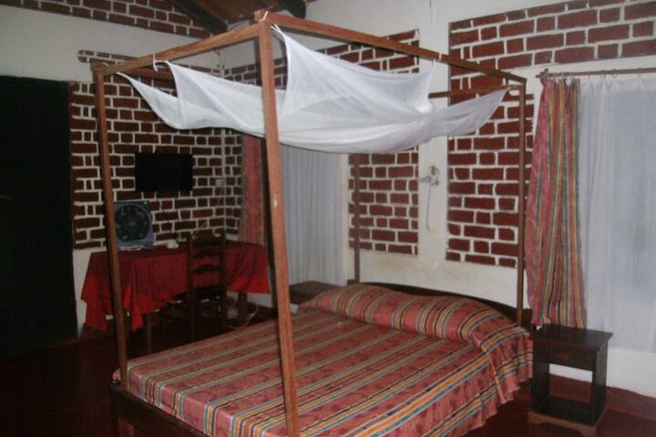 Room 7 of 7