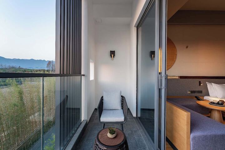 Terrace/Patio 49 of 127
