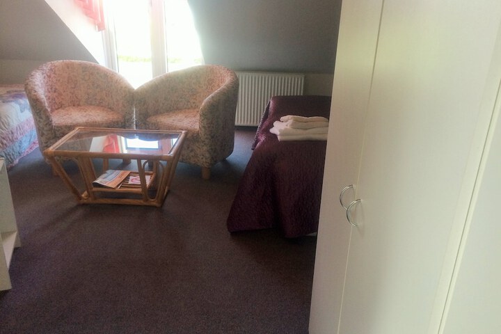 Room 3 of 55