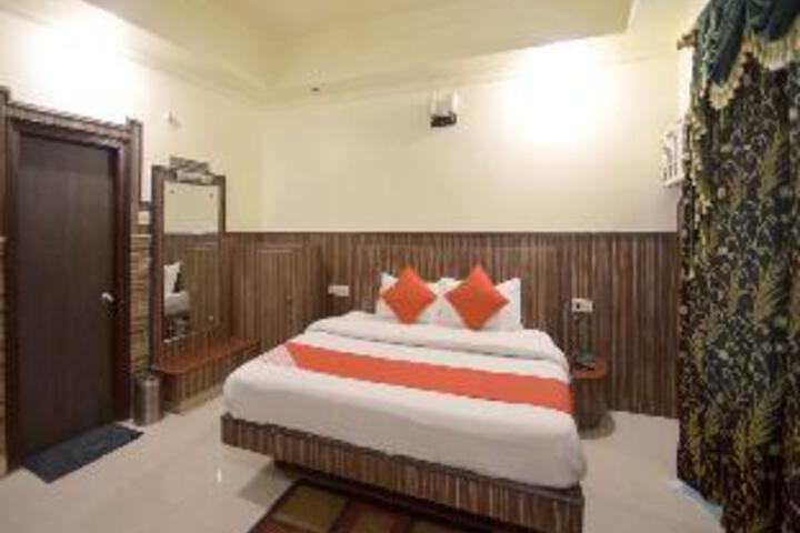 Room 16 of 22