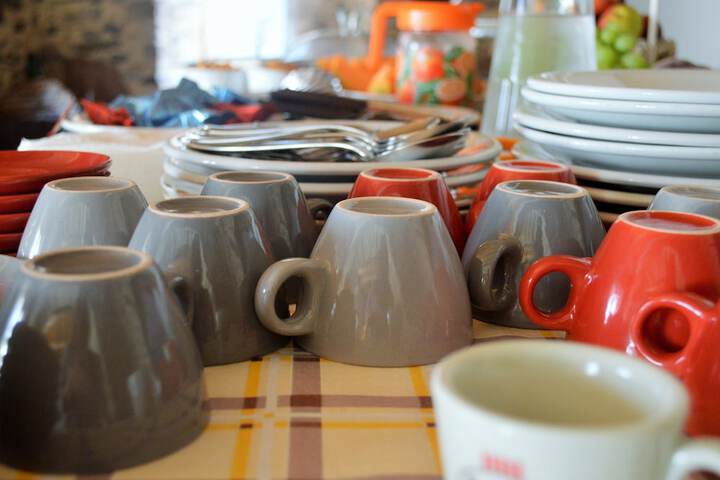 Breakfast/Coffee Service 17 of 28