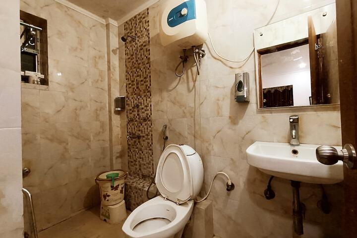Room 20 of 23