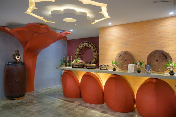 Hotel Interior 68 of 157