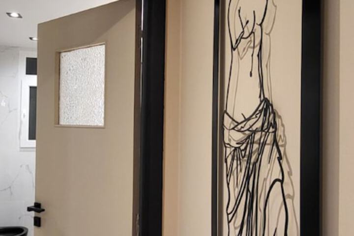 Room 10 of 43