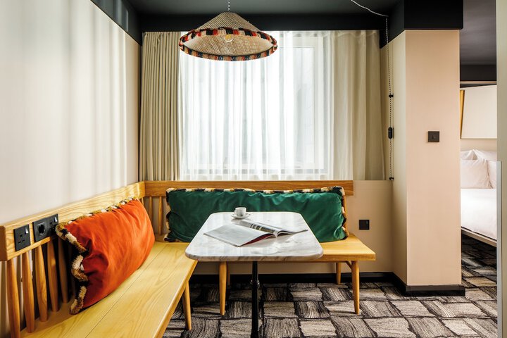 Room 19 of 24