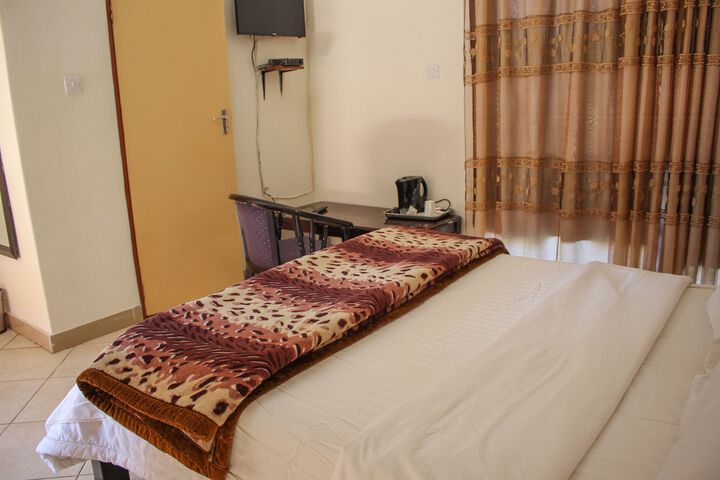 Room 55 of 60