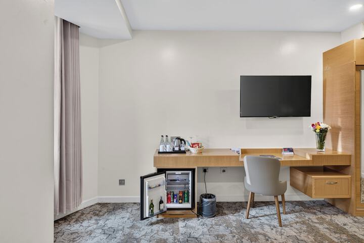 Room 60 of 149
