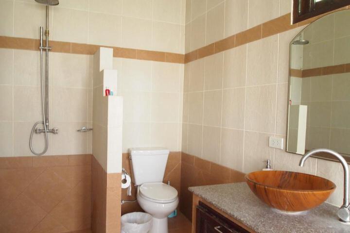 Crystal Samui Beach Villa