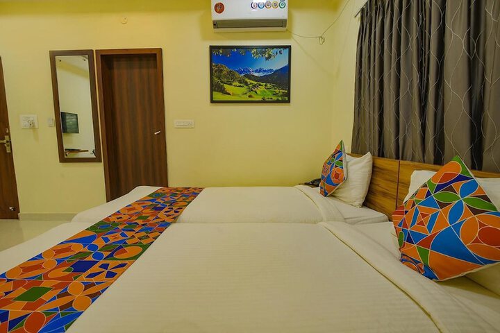 Room 12 of 31