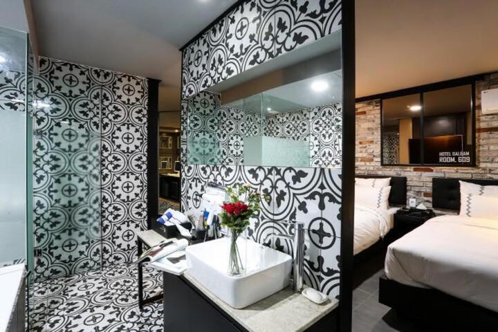 Seocheon Dalbam Hotel