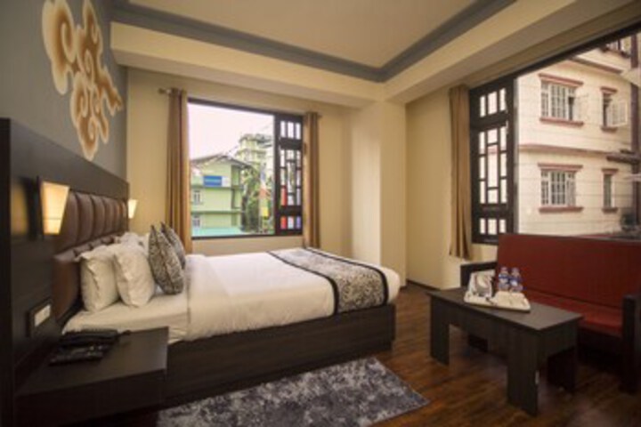 Room 43 of 51