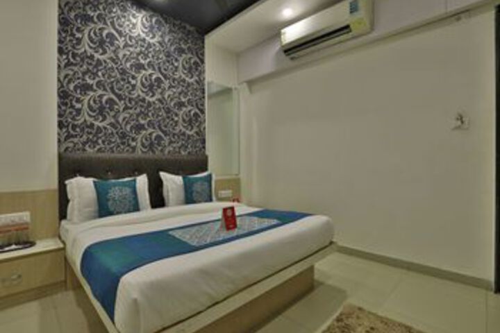 Room 5 of 24