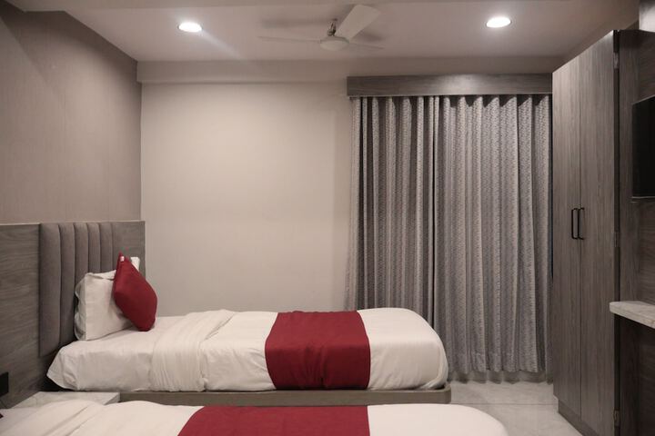 Room 20 of 35