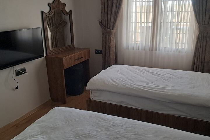 Room 17 of 52