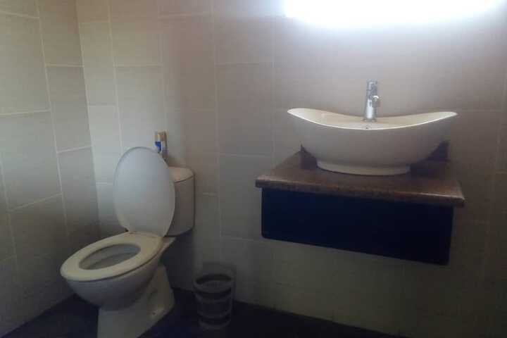 Room 8 of 13