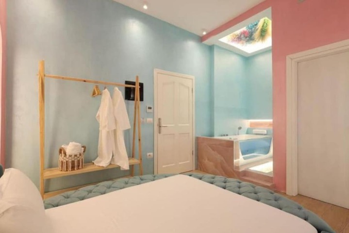 Room 65 of 128