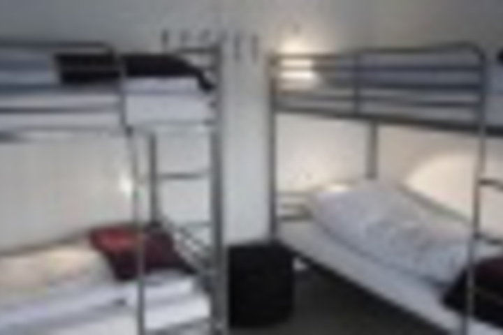 Room 183 of 276