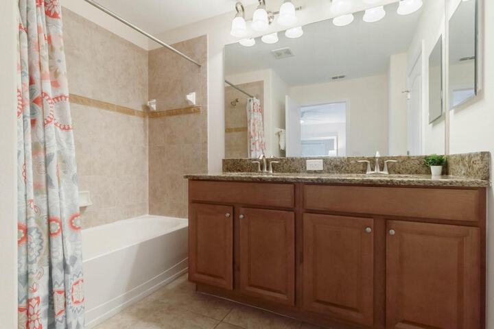 Room 31 of 44