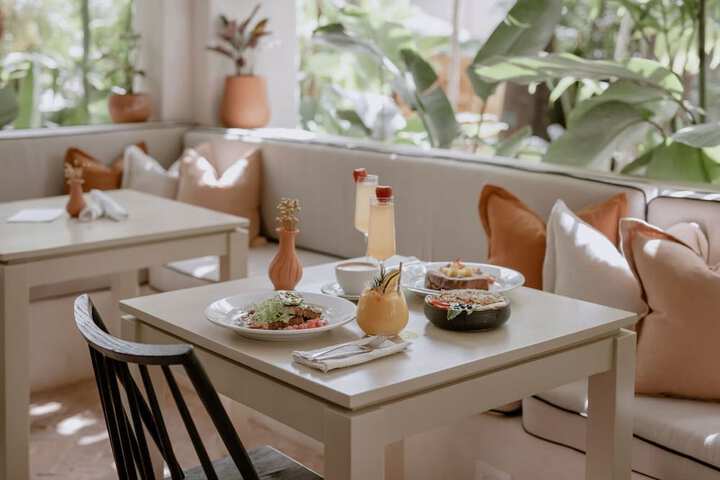 Breakfast/Coffee Service 50 of 59