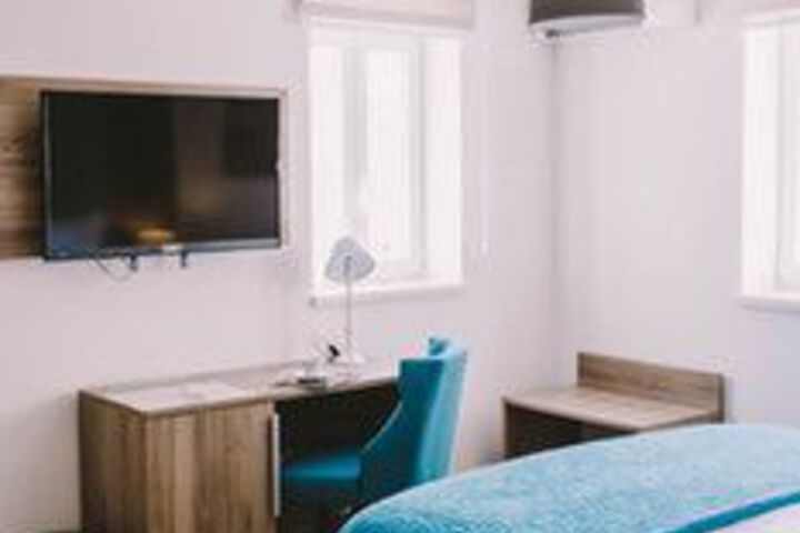 Room 87 of 183
